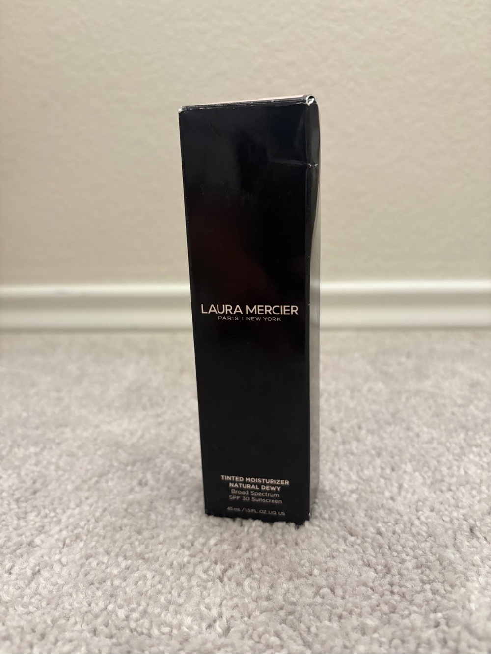 laura mercier Tinted Moisturizer - Black Packaging